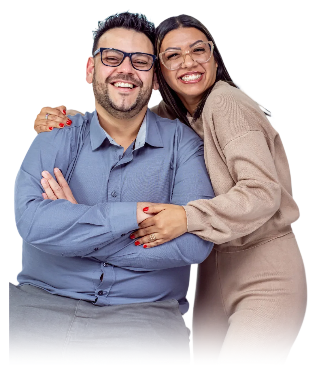 Karina, sócia e contadora responsável, e Luis, consultor empresarial, sorrindo juntos — Demanda Contábil
